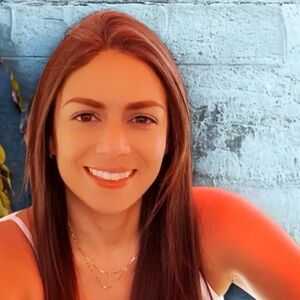 Meet your Posher, Brenda